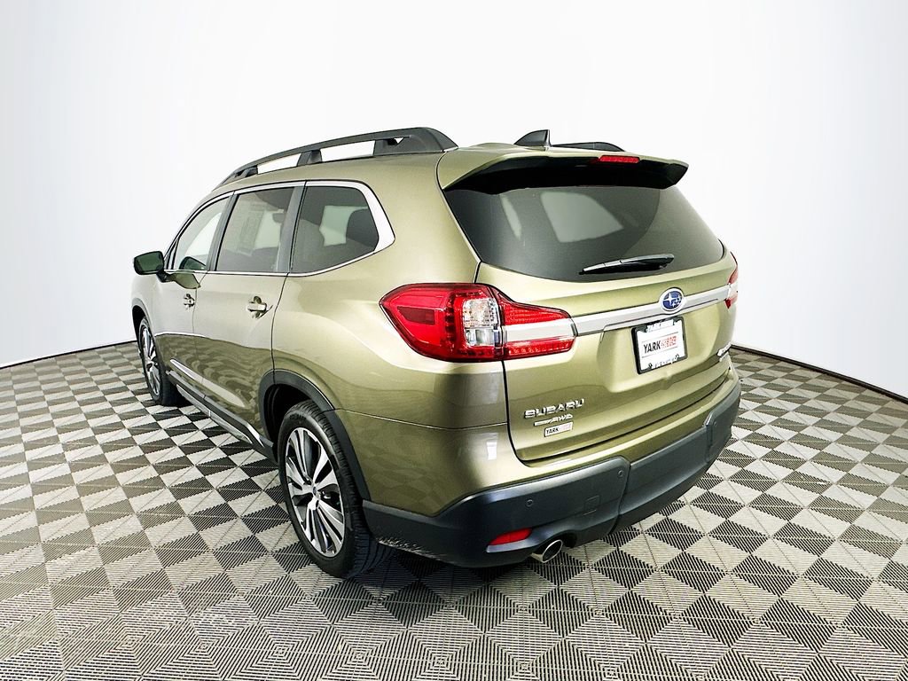 Used 2022 Subaru Ascent Limited w/ Technology Package AWD/4WD image 7