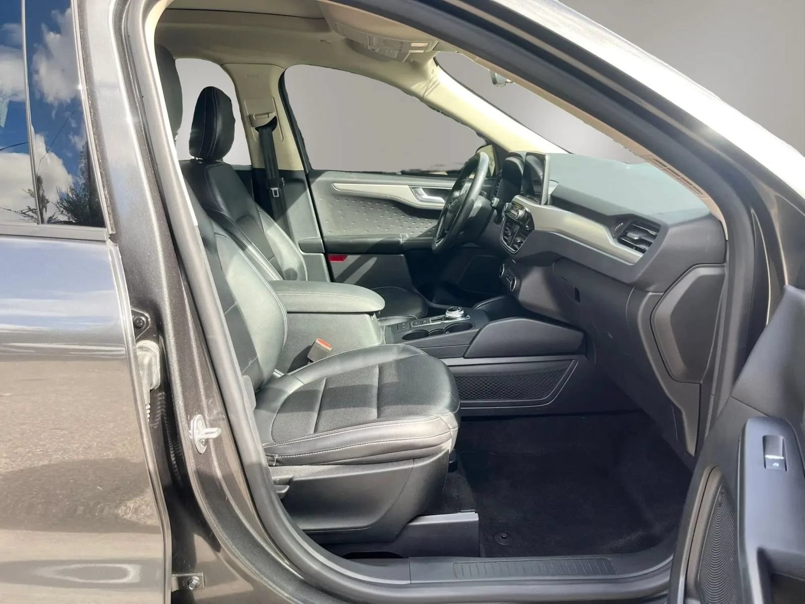 Used 2020 Ford Escape SEL AWD/4WD image 18