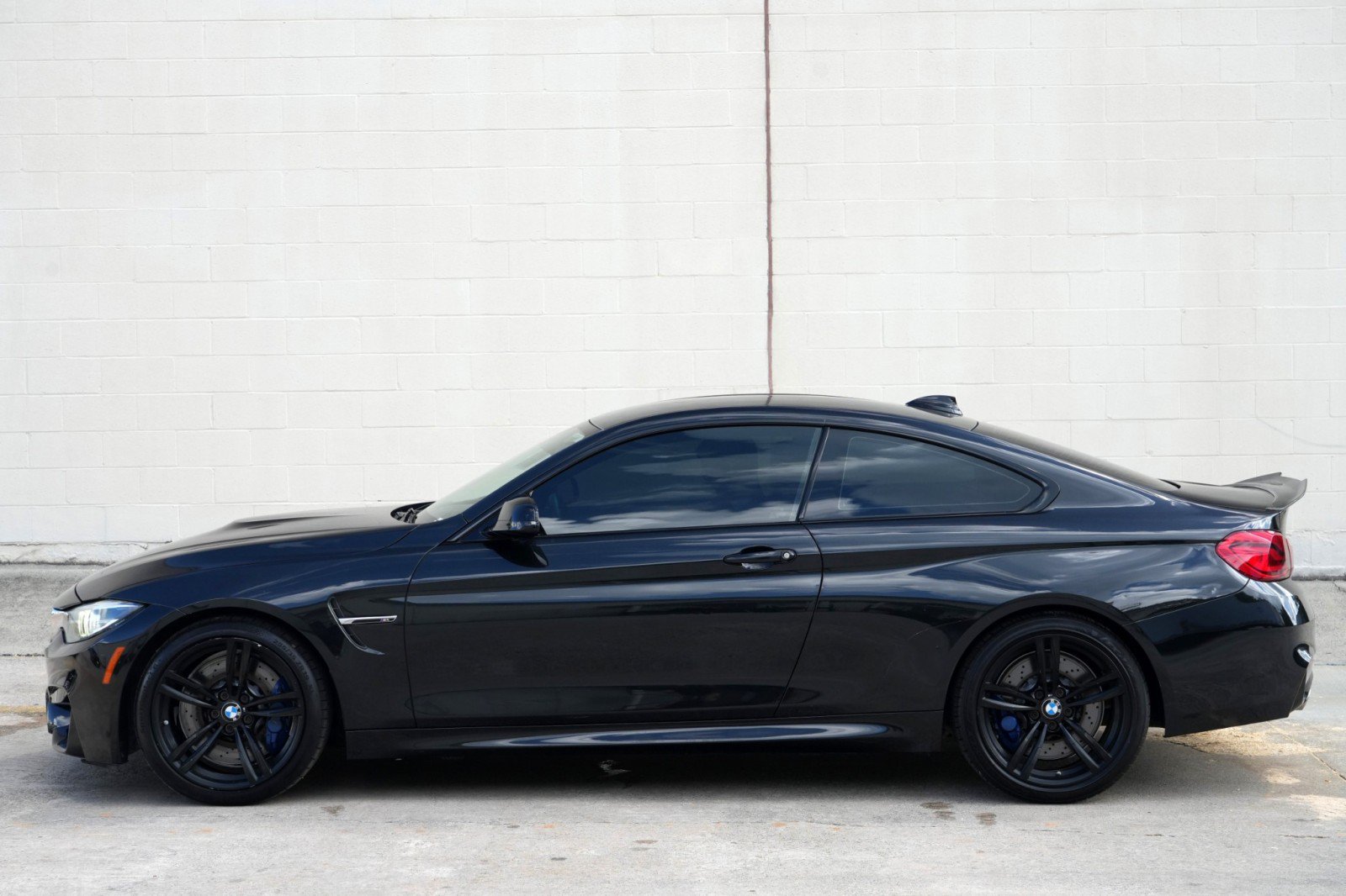 Used 2018 BMW M4 Coupe RWD image 41