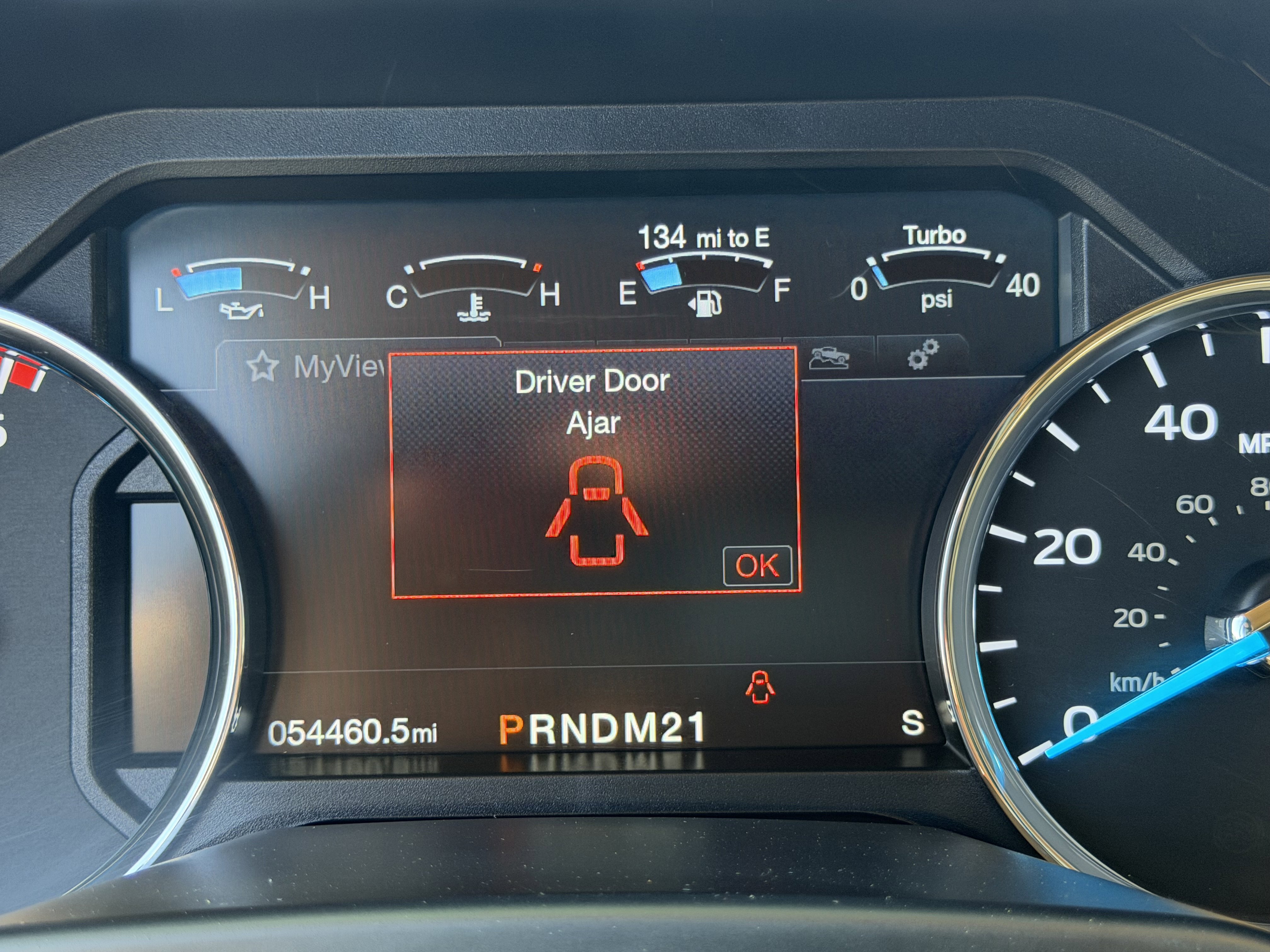 Certified 2017 Ford F250 Lariat w/ Lariat Value Package image 13