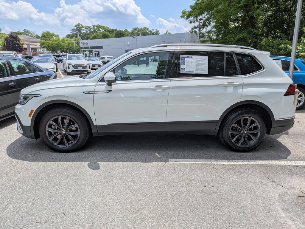 Certified 2024 Volkswagen Tiguan SE AWD/4WD image 6