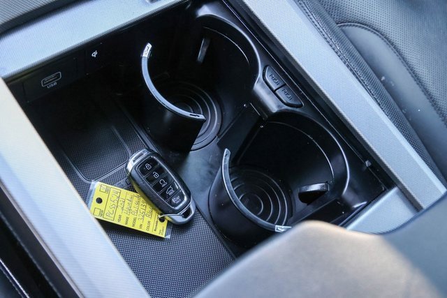 Used 2021 Hyundai Palisade Calligraphy image 28