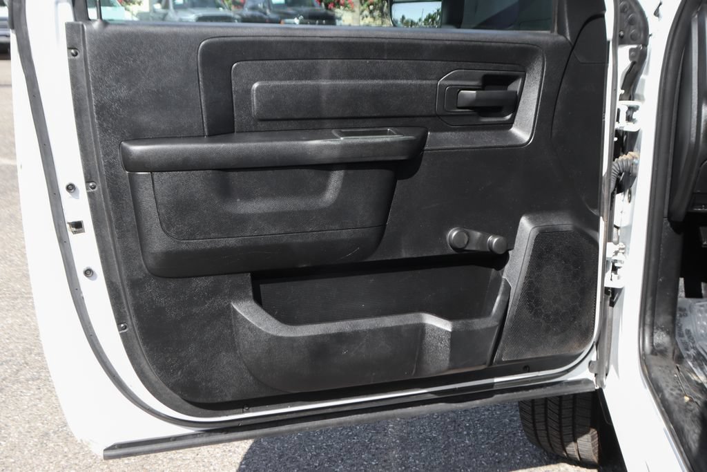 Used 2021 RAM 2500 Tradesman RWD image 16