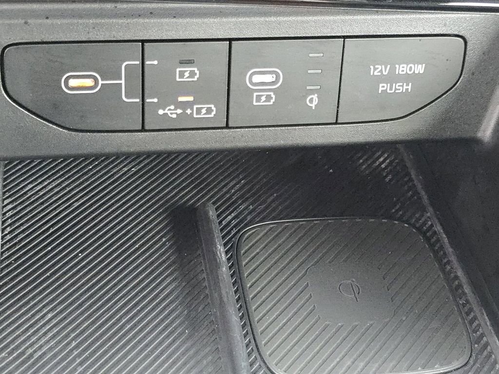 Used 2025 Kia K5 GT-Line w/ GT-Line Premium Package image 32