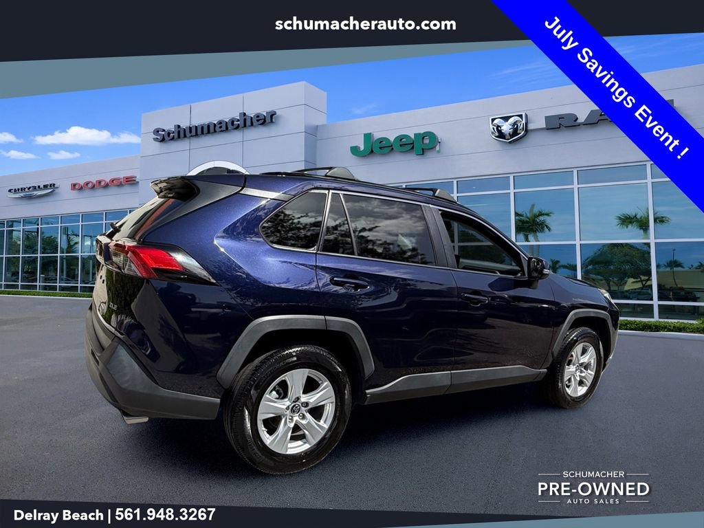 Used 2019 Toyota RAV4 XLE FWD image 7