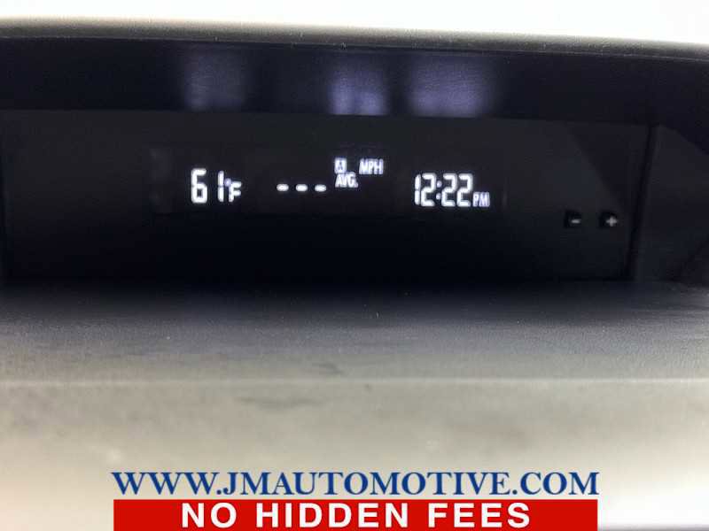 Used 2023 Subaru Forester Premium image 37