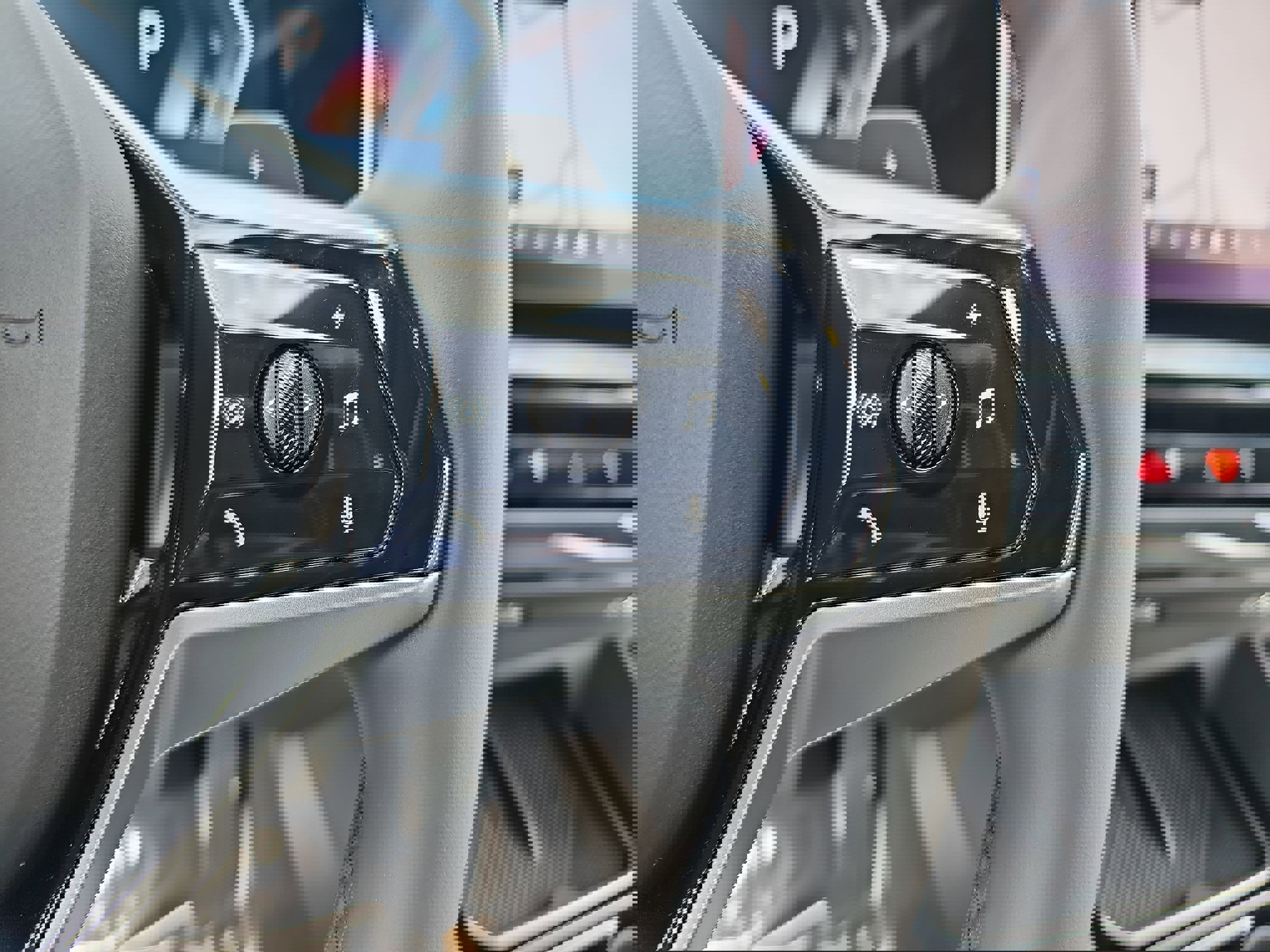 Used 2025 BMW 530i image 18