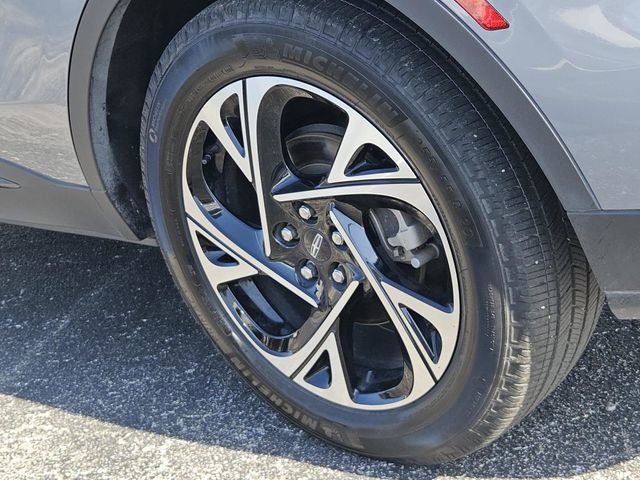 Used 2024 Lincoln Nautilus Premier w/ Equipment Group 102A AWD/4WD image 11