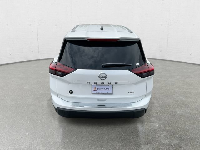 New 2026 Nissan Rogue SV w/ Cold Weather Package AWD/4WD image 31