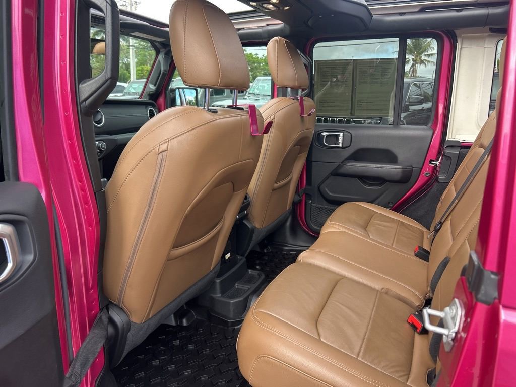 Used 2022 Jeep Wrangler Unlimited Sahara w/ LED Lighting Group image 33