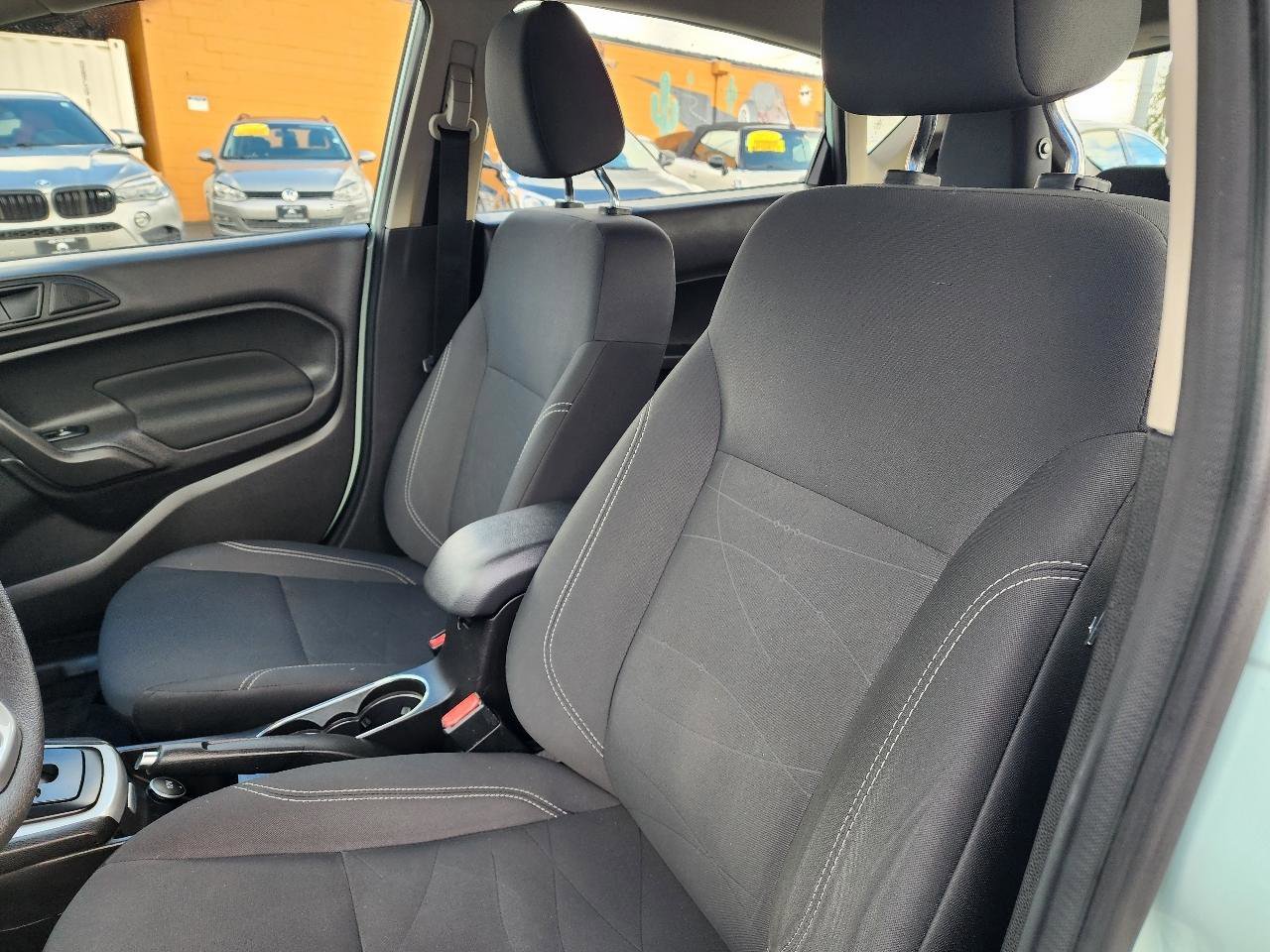 Used 2018 Ford Fiesta SE image 13