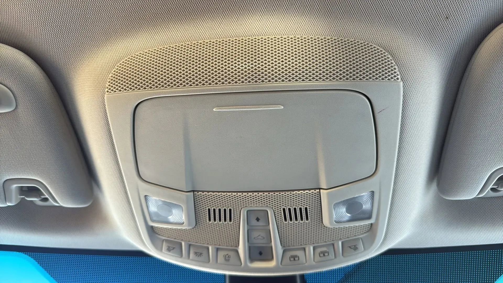 Used 2015 Ford Edge Titanium w/ Equipment Group 302A image 21