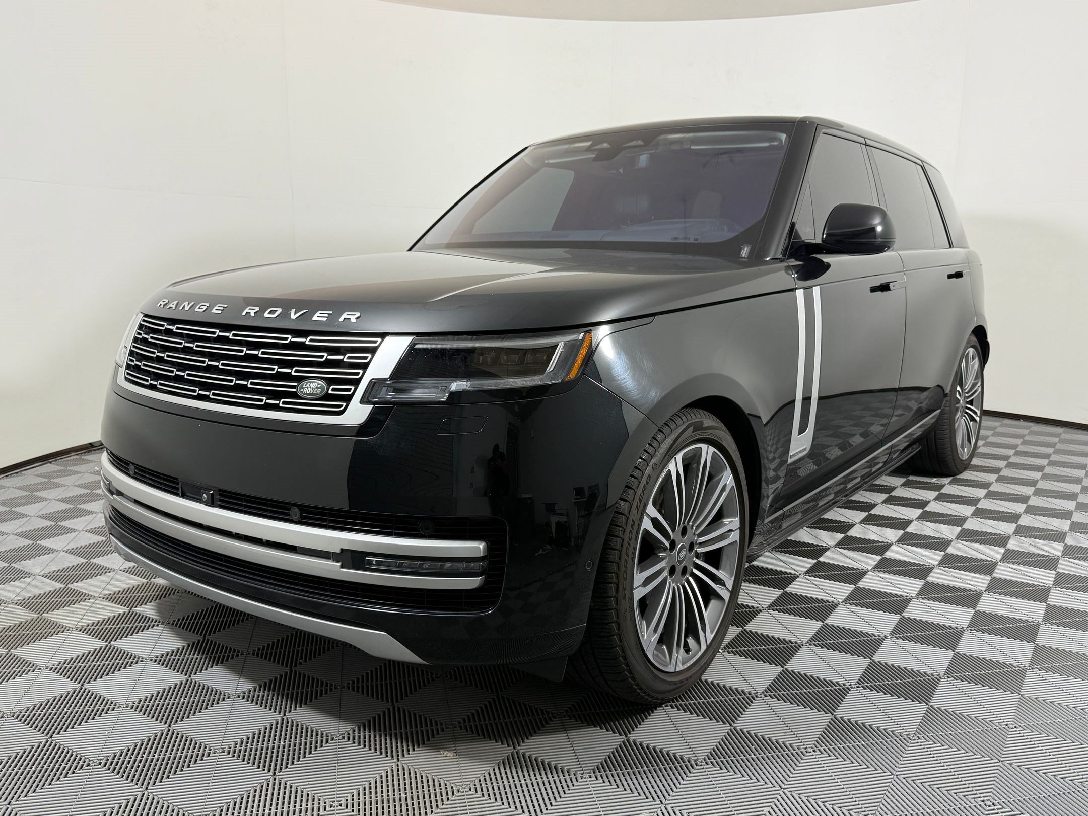 Used 2023 Land Rover Range Rover Long Wheelbase Autobiography