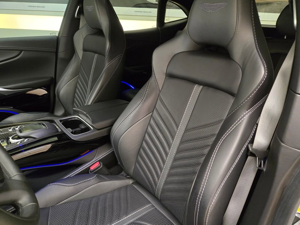 Used 2023 Aston Martin DBX 707 image 31