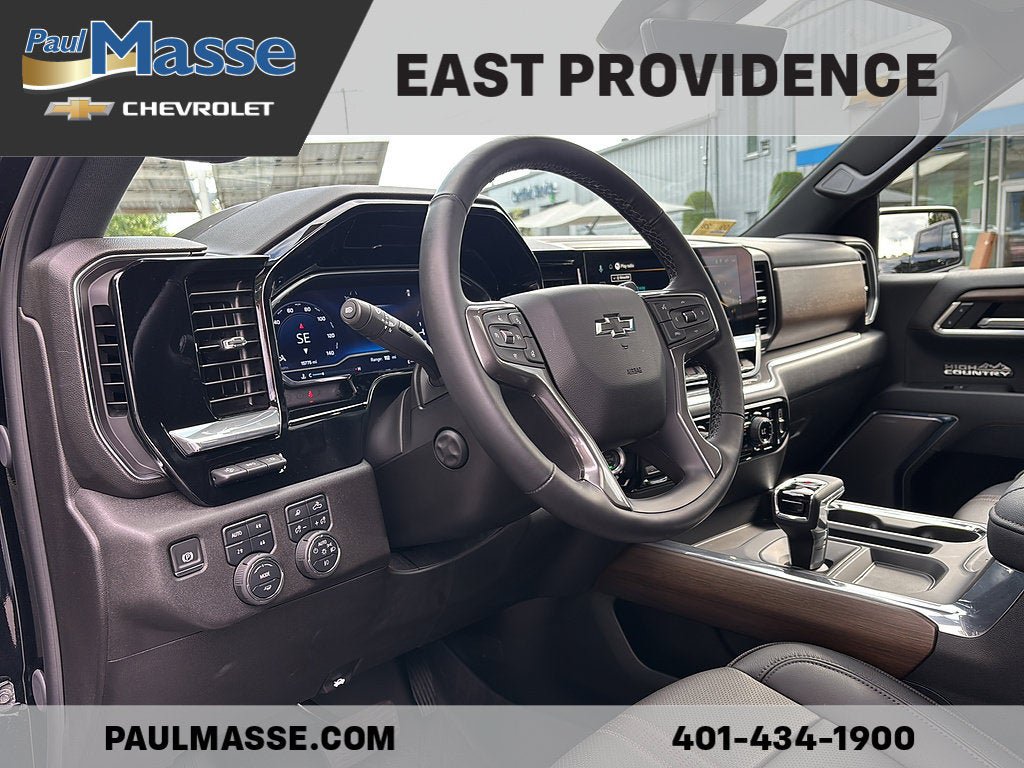 Used 2025 Chevrolet Silverado 1500 High Country w/ High Country Premium Package AWD/4WD image 18