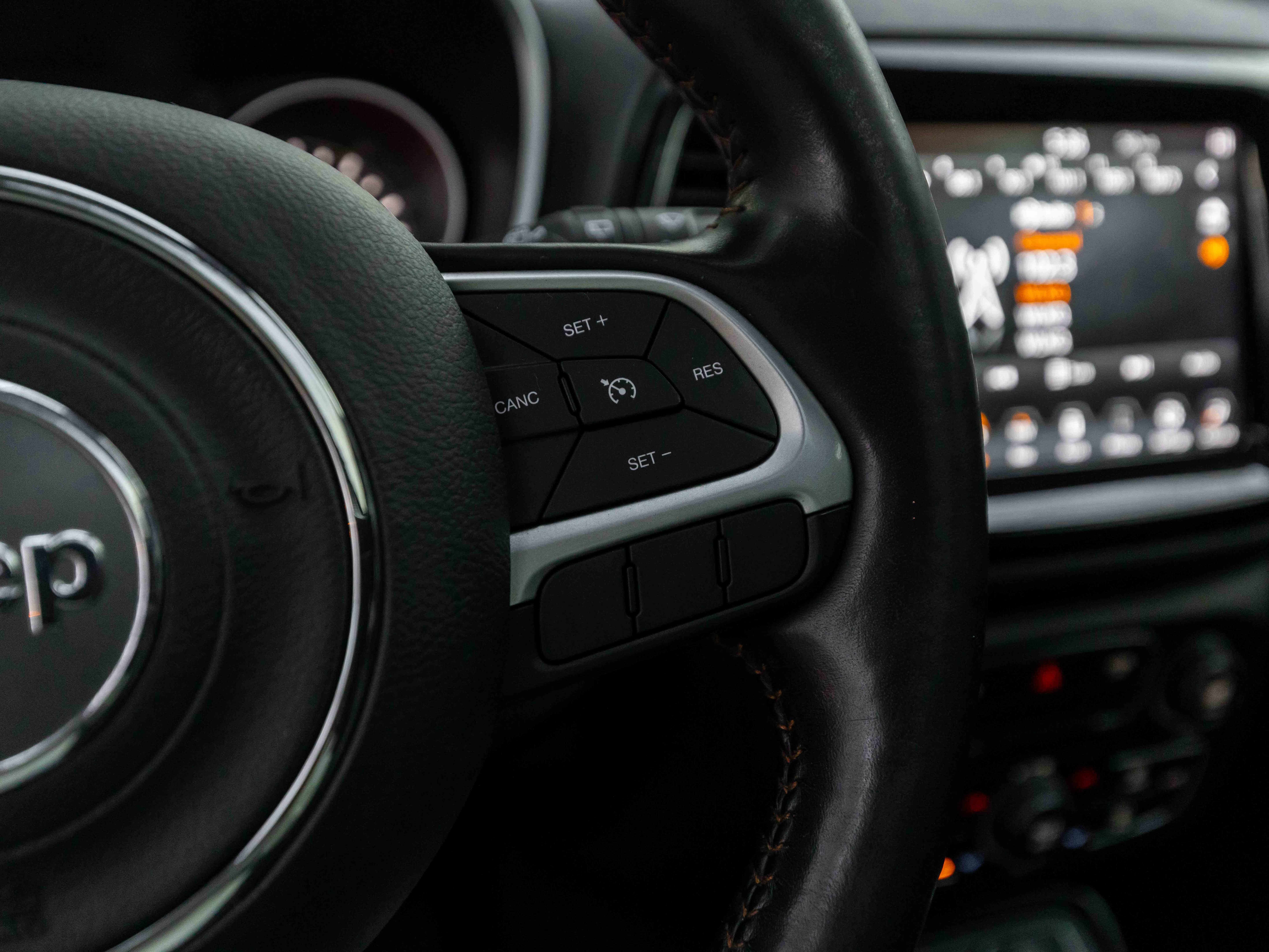 Used 2020 Jeep Compass Limited image 58