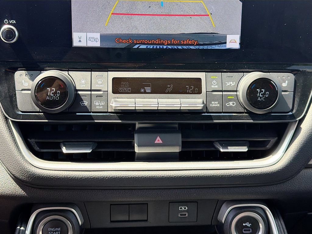 Used 2025 Toyota Grand Highlander FWD image 33