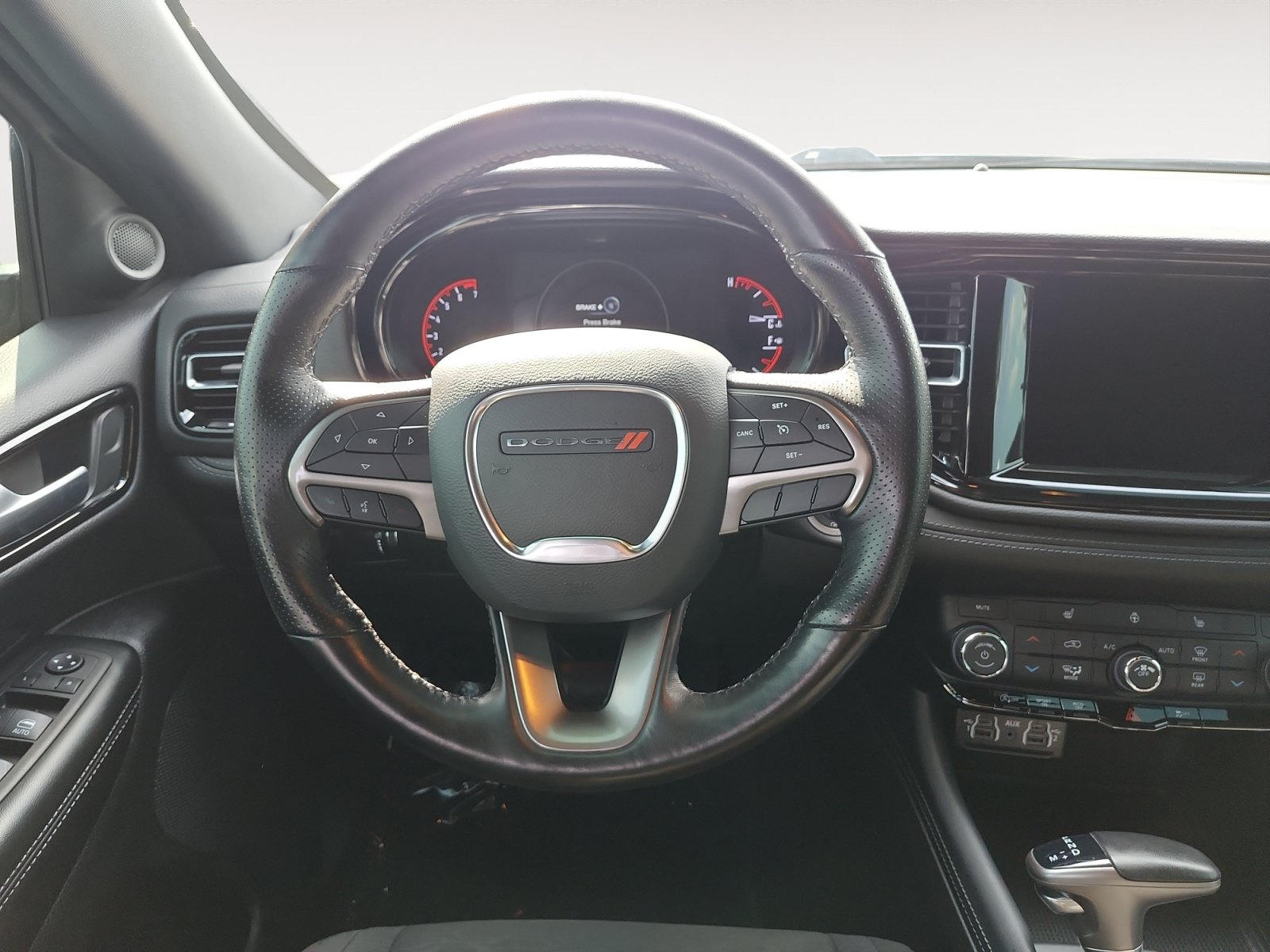 Used 2023 Dodge Durango SXT w/ SXT Blacktop Group AWD/4WD image 12