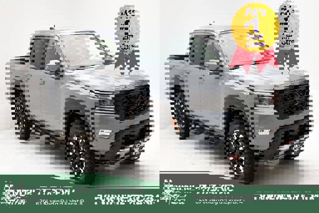 Used 2023 Nissan Frontier PRO-4X w/ Pro Convenience Package image 1