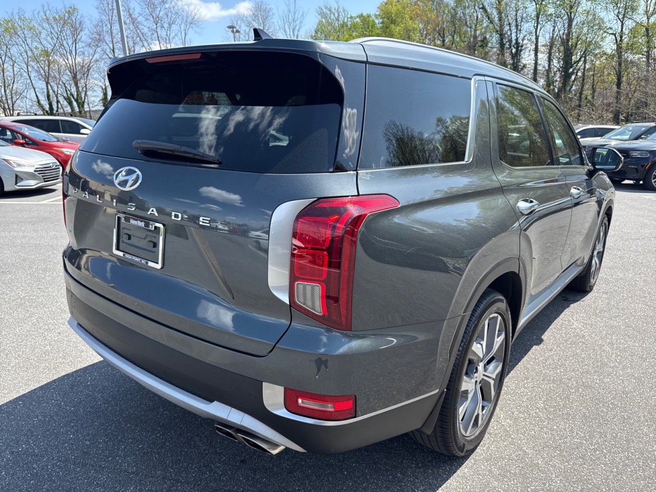 Used 2022 Hyundai Palisade SEL w/ 8P Bench Seat Package image 7