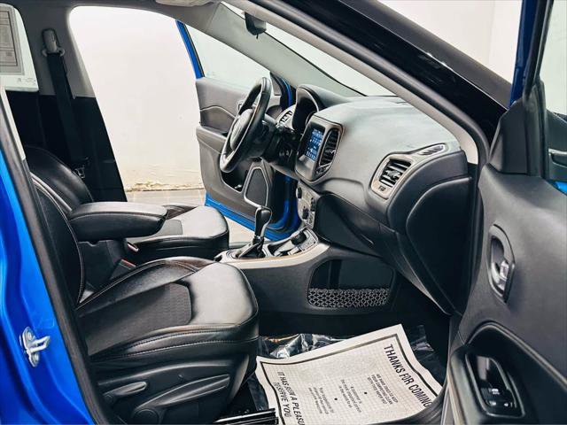 Certified 2019 Jeep Compass Latitude w/ Cold Weather Group image 7