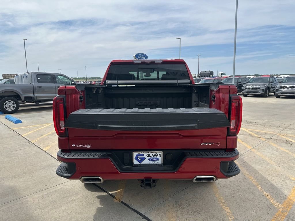 Used 2021 GMC Sierra 1500 AT4 w/ AT4 Value Package AWD/4WD image 7