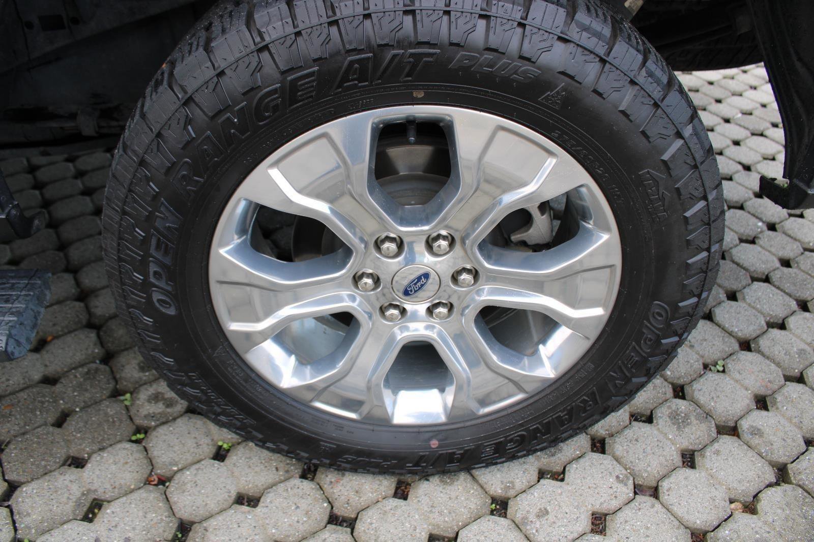 Used 2022 Ford F150 Platinum w/ Equipment Group 701A High image 14