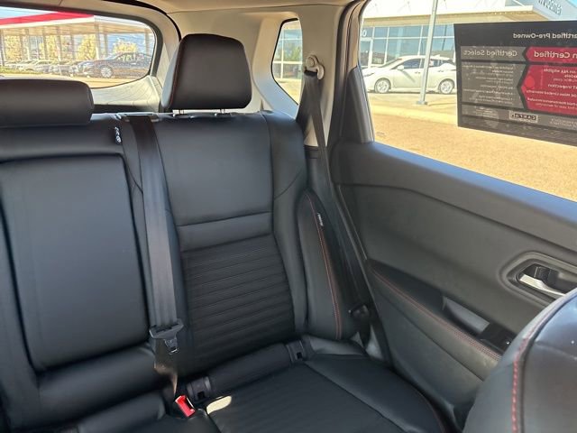 Used 2025 Nissan Rogue SV AWD/4WD image 22
