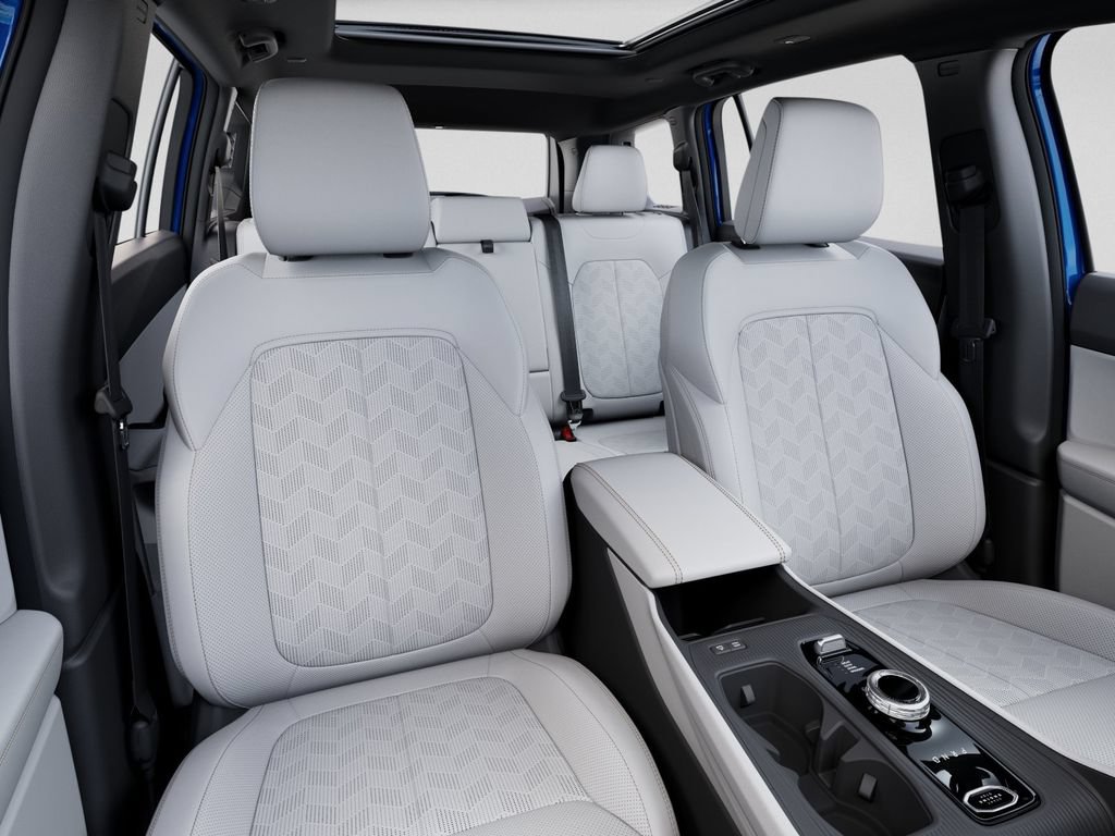 New 2026 Jeep Cherokee Overland w/ Advanced Pro Tech Group AWD/4WD image 18