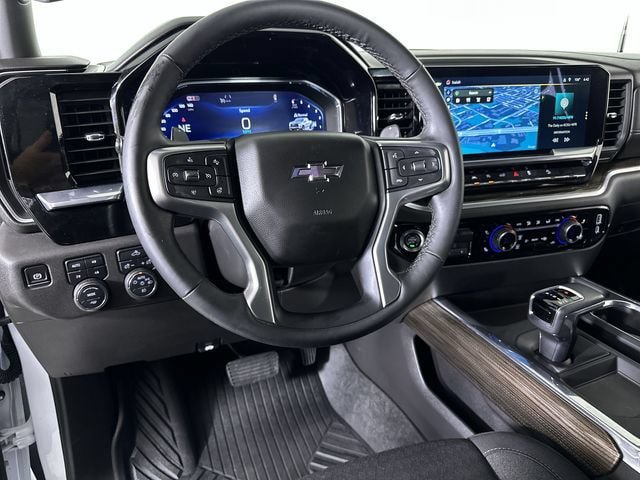 Used 2025 Chevrolet Silverado 1500 LT Trail Boss AWD/4WD image 21
