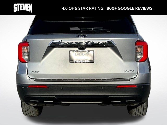 Used 2023 Ford Explorer XLT AWD/4WD image 5
