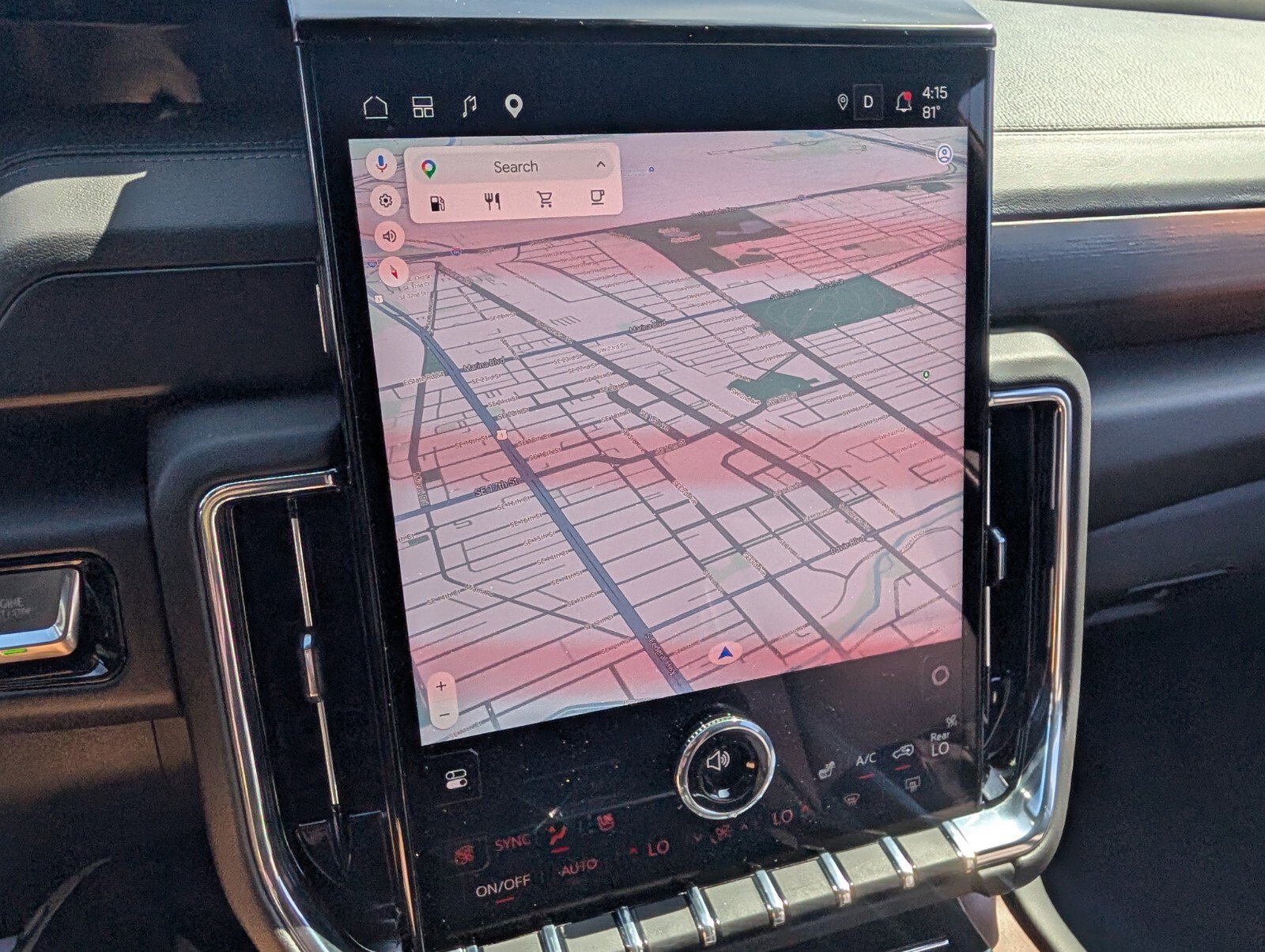 Used 2025 GMC Yukon XL Denali RWD image 26