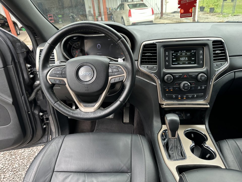 Used 2016 Jeep Grand Cherokee Limited image 10