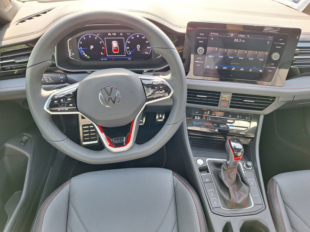 Used 2025 Volkswagen Jetta GLI Autobahn image 21