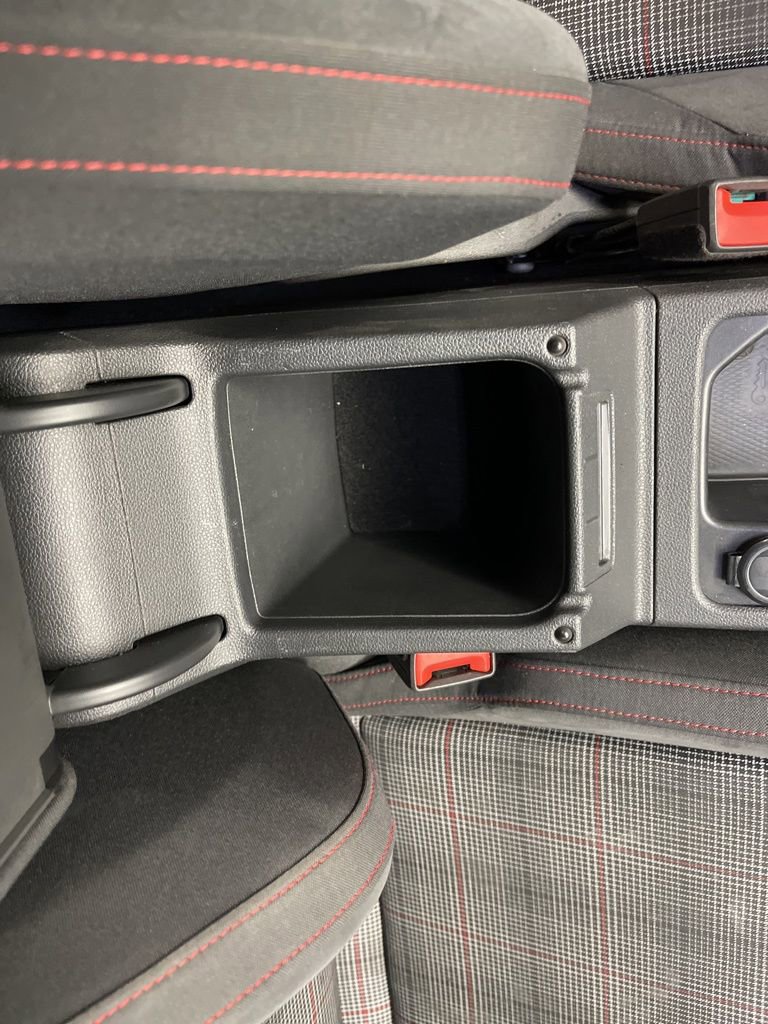 Used 2022 Volkswagen GTI S image 11