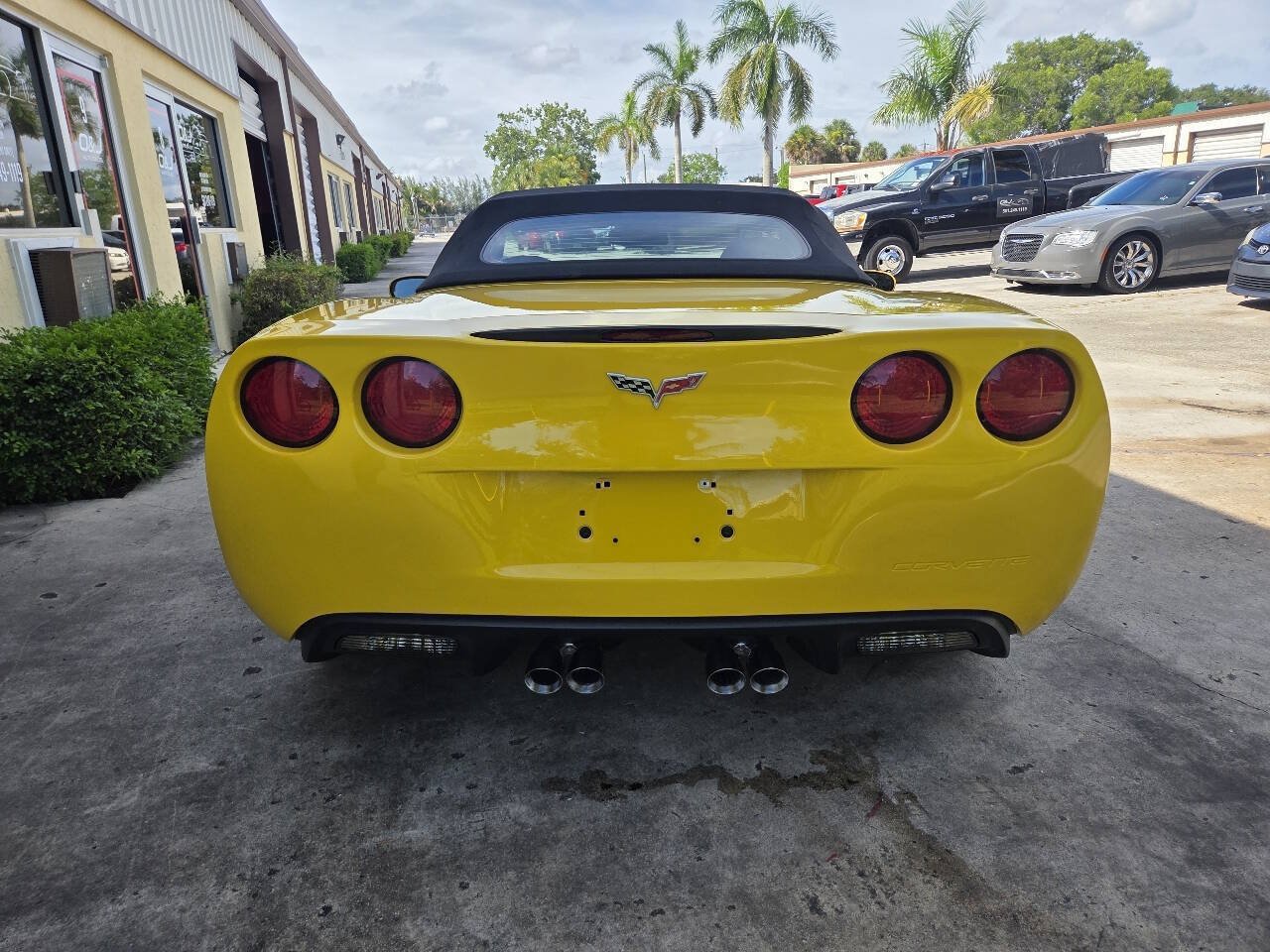 Used 2007 Chevrolet Corvette Convertible w/ Preferred Equipment Group RWD image 5