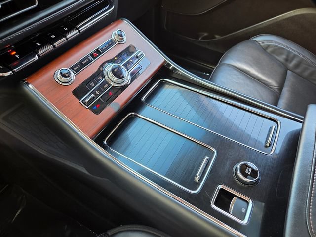 Used 2023 Lincoln Aviator Reserve AWD/4WD image 35
