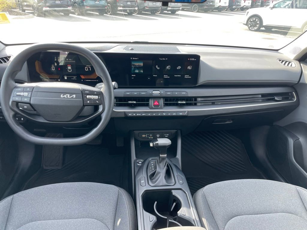 Certified 2025 Kia K4 LXS image 23