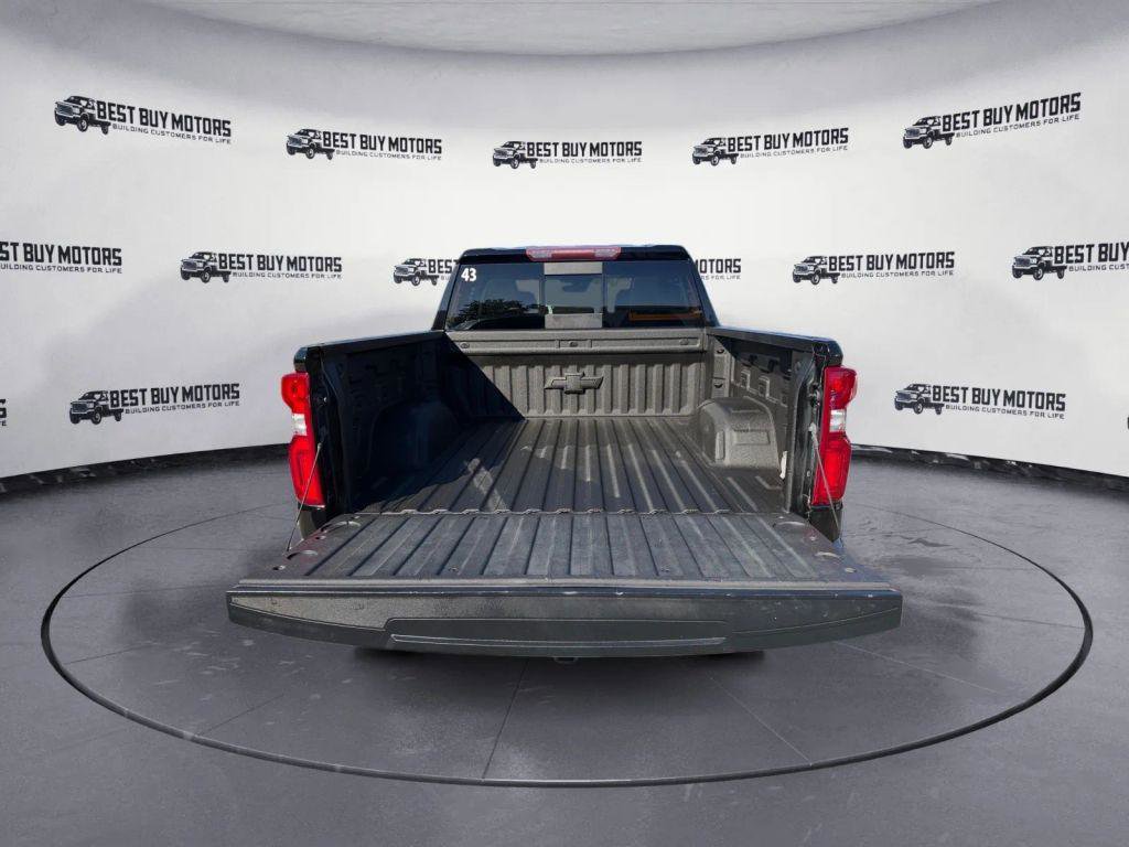 Used 2020 Chevrolet Silverado 1500 LT Trail Boss w/ Midnight Edition image 36