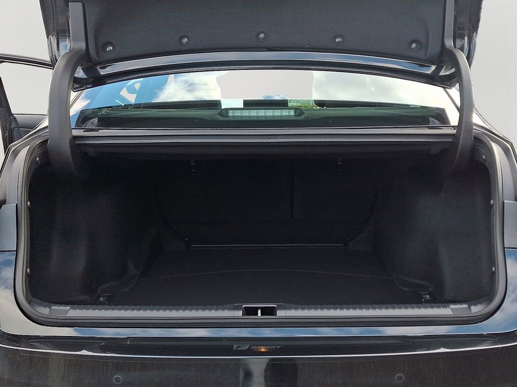 Used 2025 Lexus IS 350 F Sport image 28