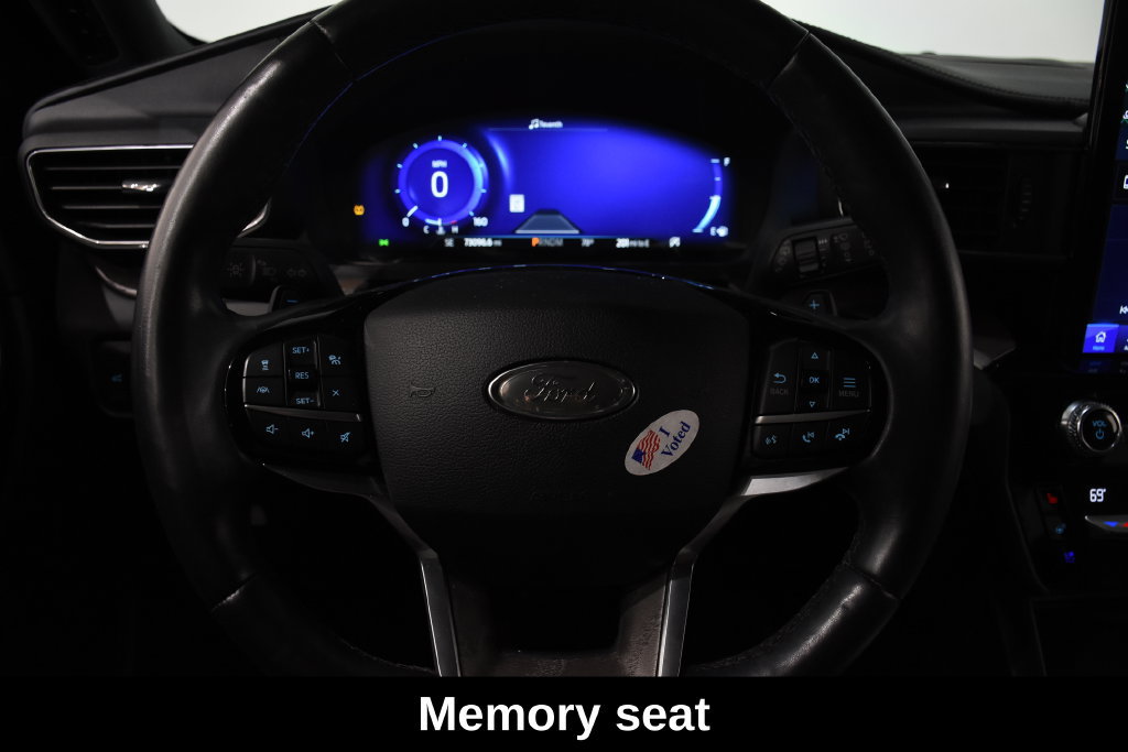 Used 2021 Ford Explorer Platinum w/ Equipment Group 601A AWD/4WD image 18