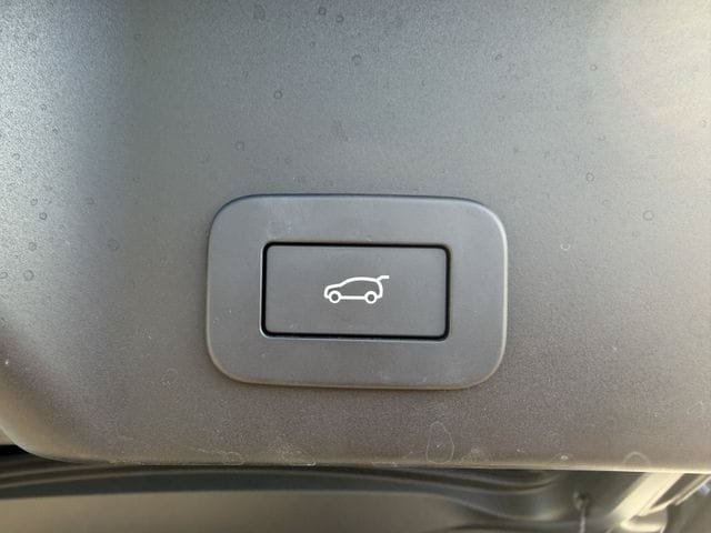 Used 2024 Land Rover Range Rover Evoque Dynamic SE AWD/4WD image 26