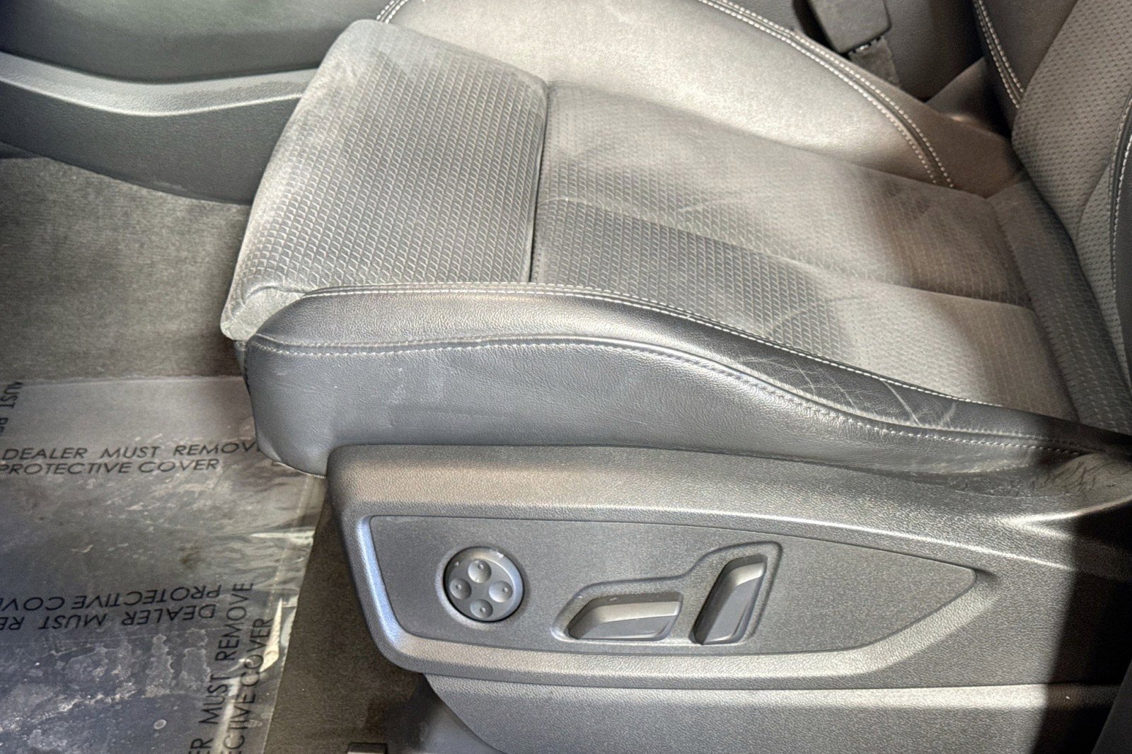 Used 2022 Audi Q5 e Prestige w/ Prestige Package image 18