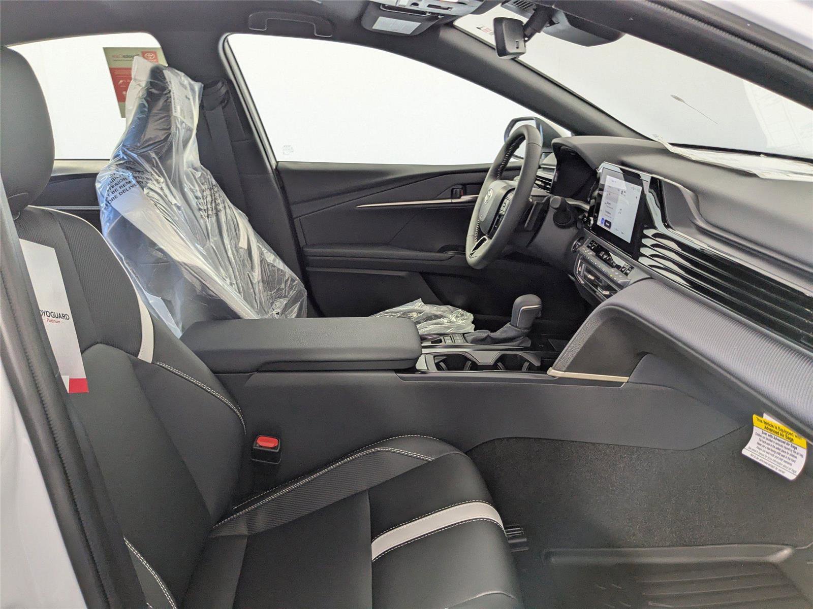 New 2026 Toyota Camry SE image 4