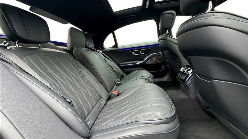 Used 2024 Mercedes-Benz S 63 AMG S image 18