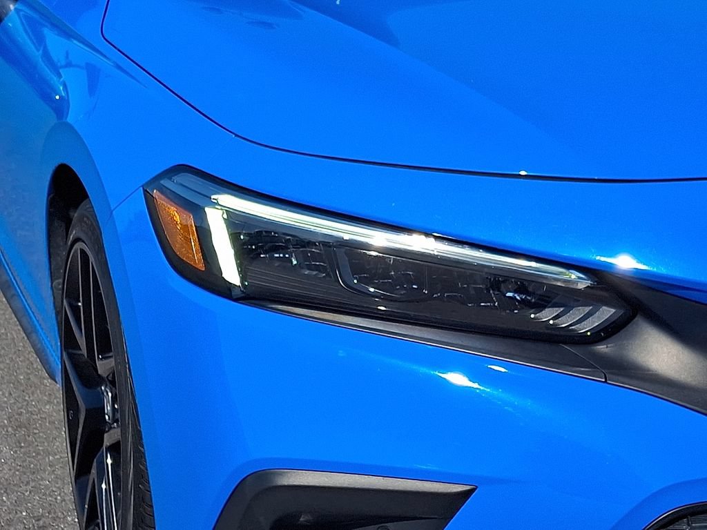 Used 2022 Honda Civic Sport Touring image 9