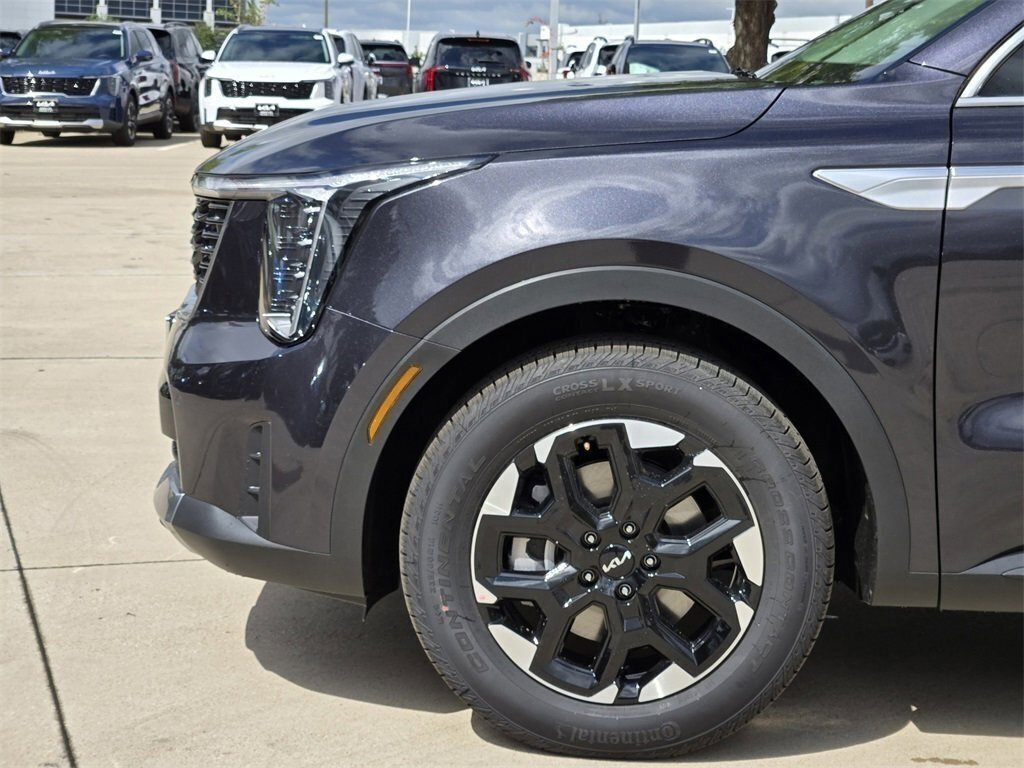 New 2026 Kia Sorento S w/ S Panoramic Sunroof Package image 5