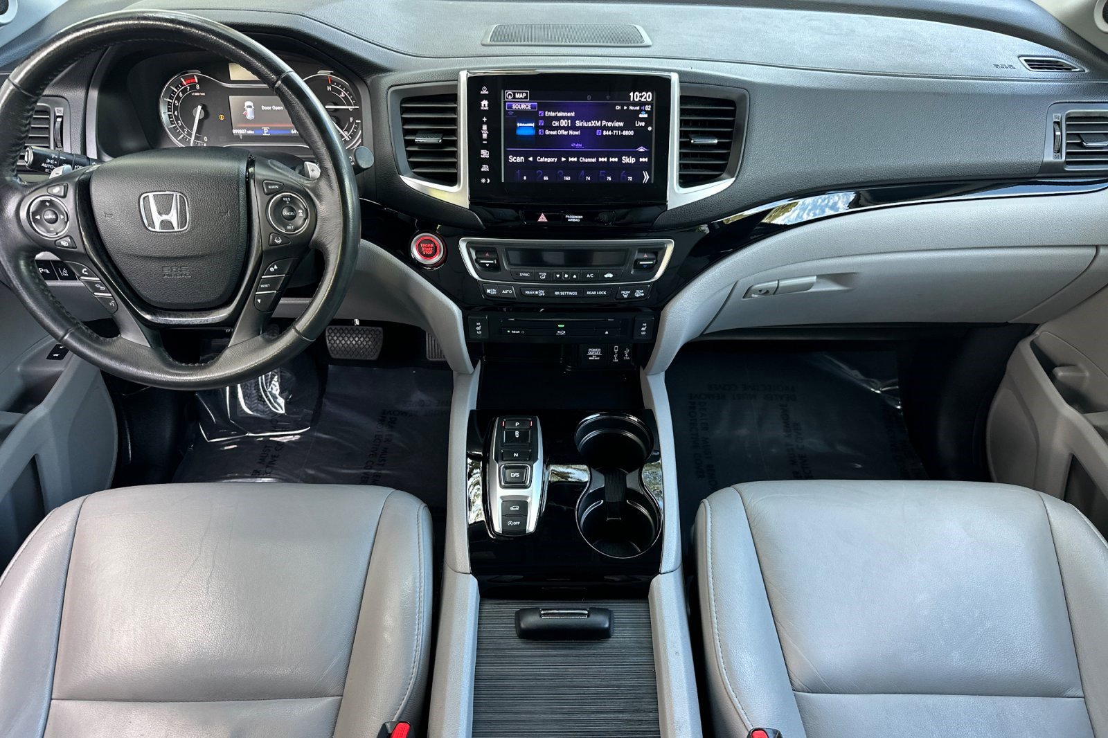 Used 2017 Honda Pilot Touring image 15