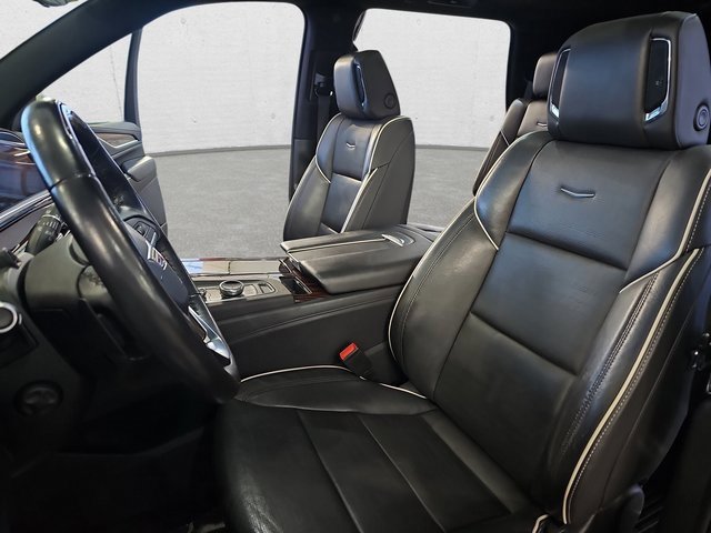 Used 2022 Cadillac Escalade Premium Luxury w/ LPO, Floor Liner Package image 17