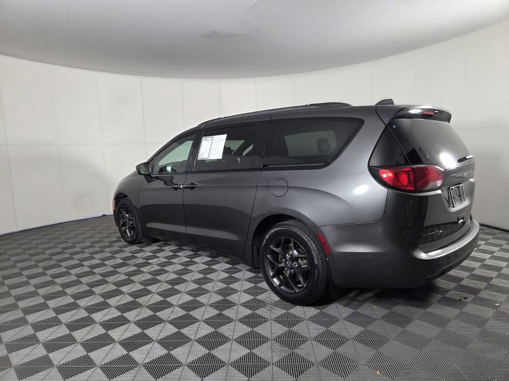 Certified 2020 Chrysler Pacifica Touring-L Plus w/ Advanced Safetytec Group FWD image 7